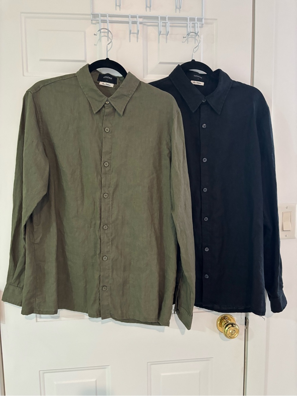 Legend
2- 100% LinenCasual Button-Down Shirt in Olive Green & Black.